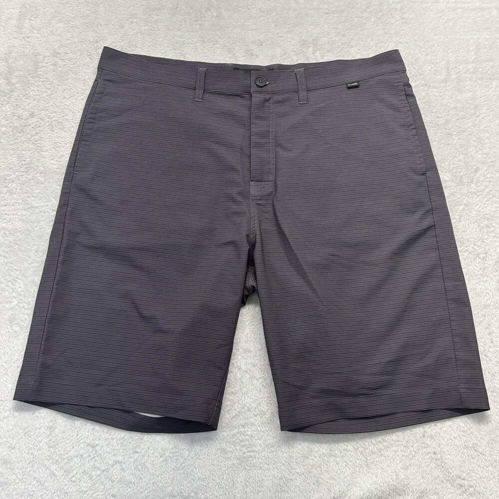 Travis Mathew Shorts Mens 38 Gray Chino Microfiber Stretch Pockets 11 Inseam